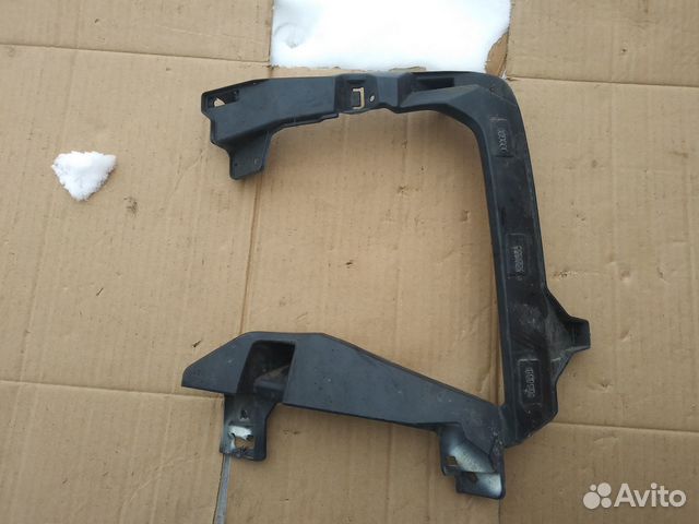 Кронштейн птф левый Mitsubishi L200 5