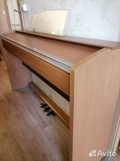 Цифровое пианино Casio Privia