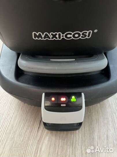 Комплект детских удерживающих устройств Maxi Cosi