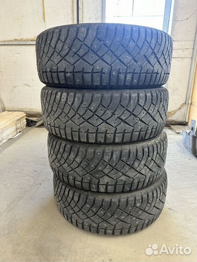 Nitto Therma Spike 205/55 R16