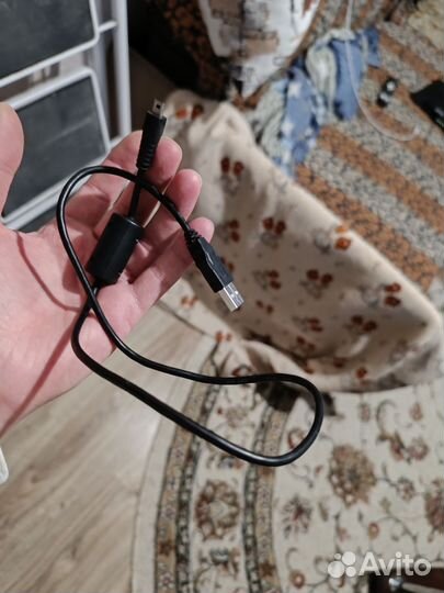 Зарядки,USB - кабеля, гарнитура