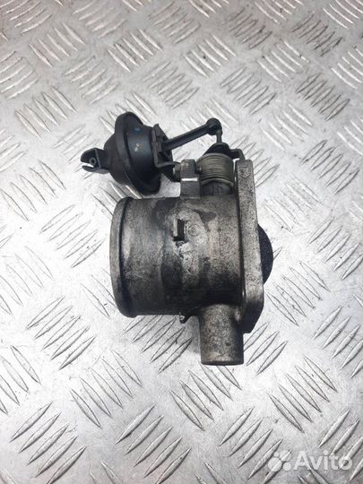 Дроссельная заслонка Kia Sportage внедорожник 2.0