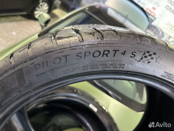 Michelin Pilot Sport 4 S 275/35 R20
