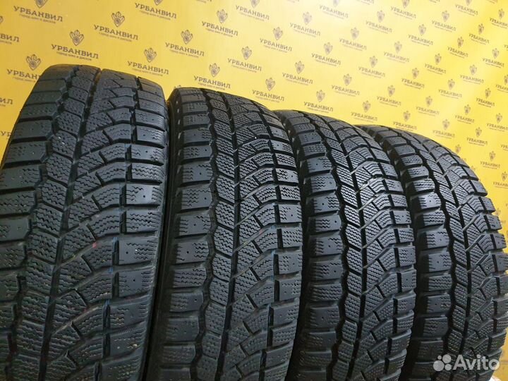 Viatti Brina Nordico V-522 185/65 R15 88T