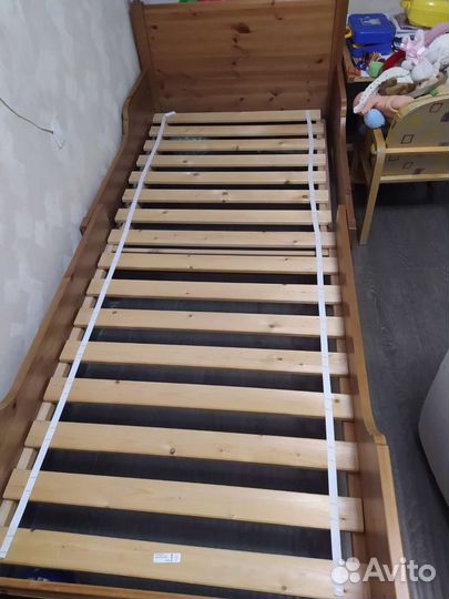 Детская кровать IKEA раздвижная