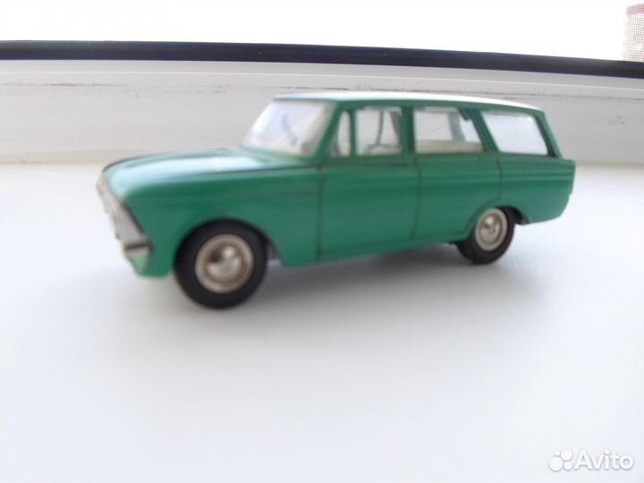 Продаю модели автомобилей СССР 1:43