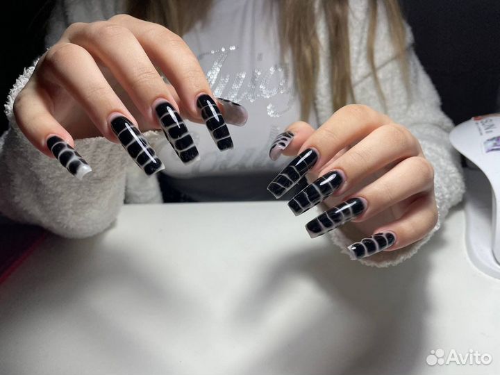Маникюр/наращивание ногтей