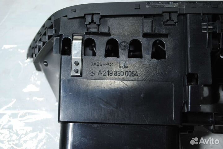 Воздуховод mercedes w219 cls219