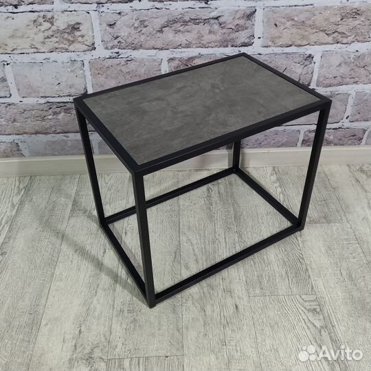 Журнальный столик в стиле Loft