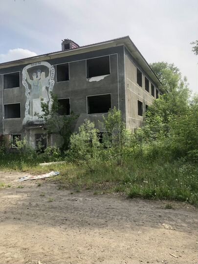 Здание