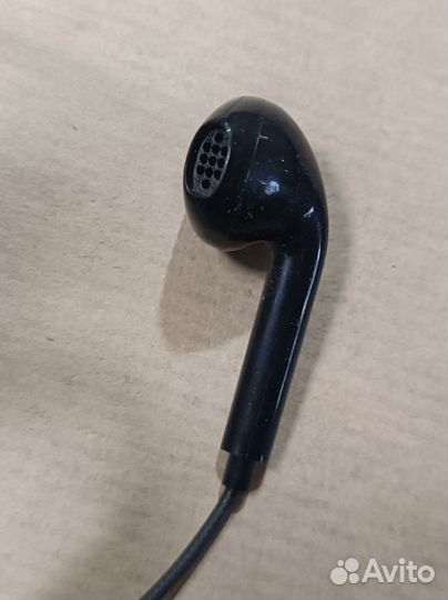 Беспроводные наушники спортивные