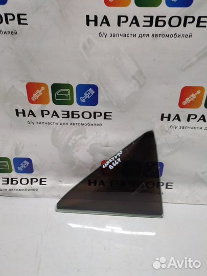 Форточка двери задняя правая Toyota Camry V50