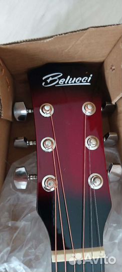 Акустическая гитара