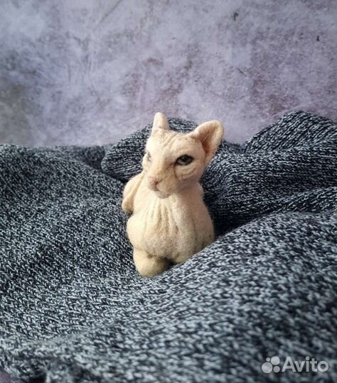 Сфинкс из шерсти