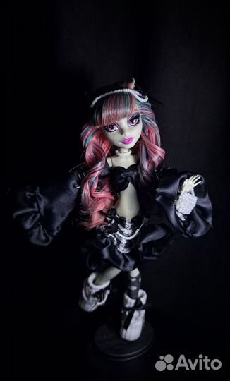 Monster high одежда