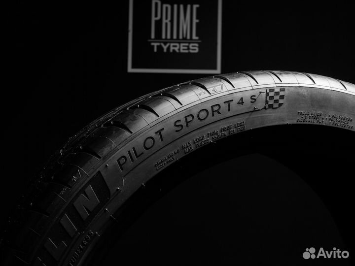 Michelin Pilot Sport 4 S 275/35 R19 и 285/30 R20