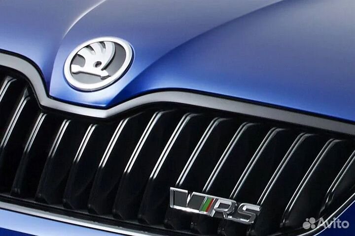 Окантовка решетки радиатора octavia A7 look RS