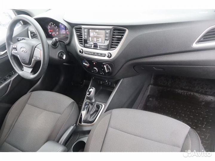 Hyundai Solaris 1.4 AT, 2018, 54 262 км