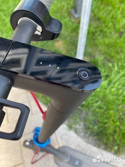 Электросамокат Xiaomi Mijia M365