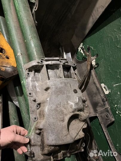 Поддон на mazda 6gg