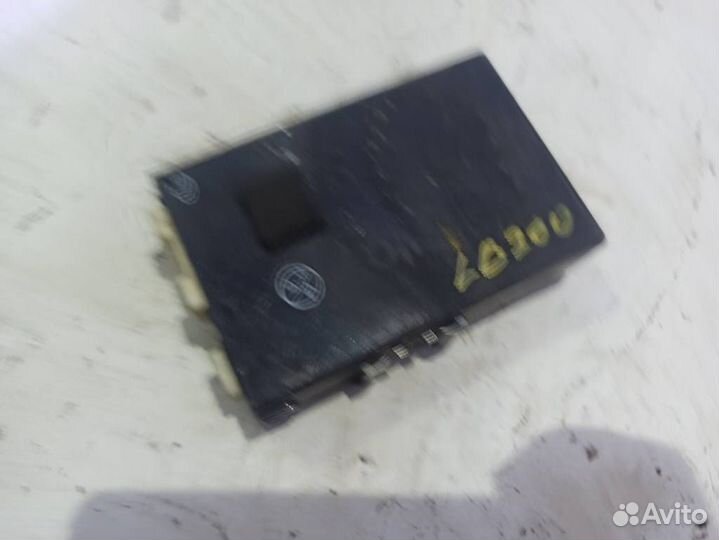 Блок управления 8981560130