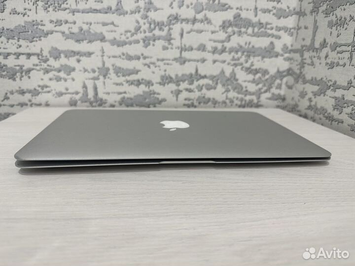Apple macbook air 11