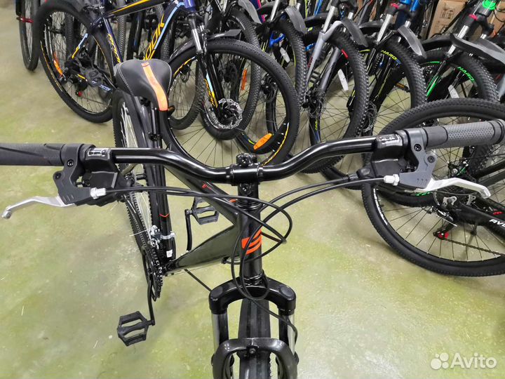 Велосипед 27.5 Stark D shimano