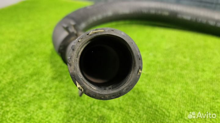 Шланг радиатора Cadillac Escalade LQ9 2004