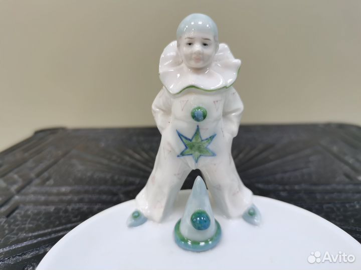 Фарфор пепельница 19 век Европа Германия Пьеро