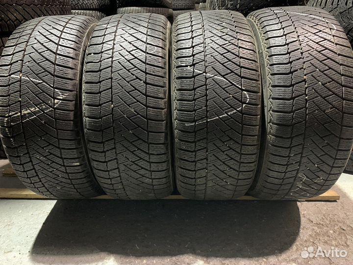 Continental ContiVikingContact 6 225/50 R17 94T