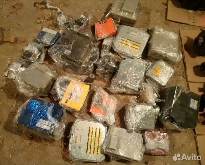 Lexus GS450H Блок управления двигателем и други