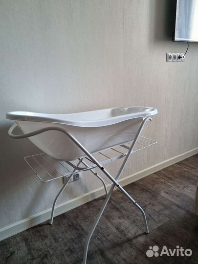 Ванночка с подставкой