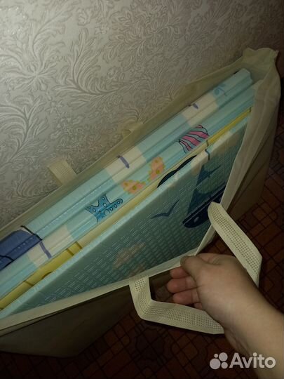 Коврик для ползания детский