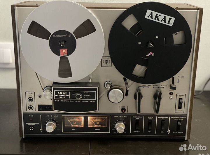 Катушечный магнитофон akai 4000 ds mk