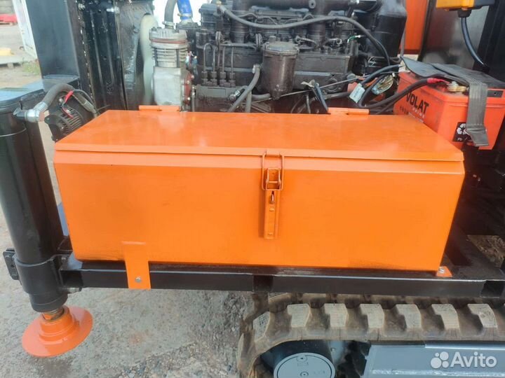 Буровая установка мгбу мозбт М4 на гусеницах