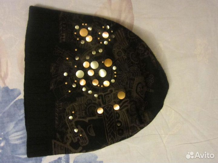 Шапка новая жен. Демисезон.молодежная