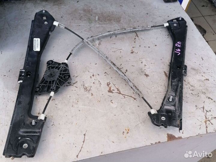 Стеклоподъемник передний правый фольцваген джетта