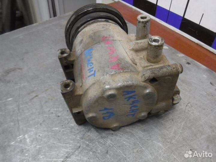 Компрессор кондиционера Hyundai Accent G4EC 2008