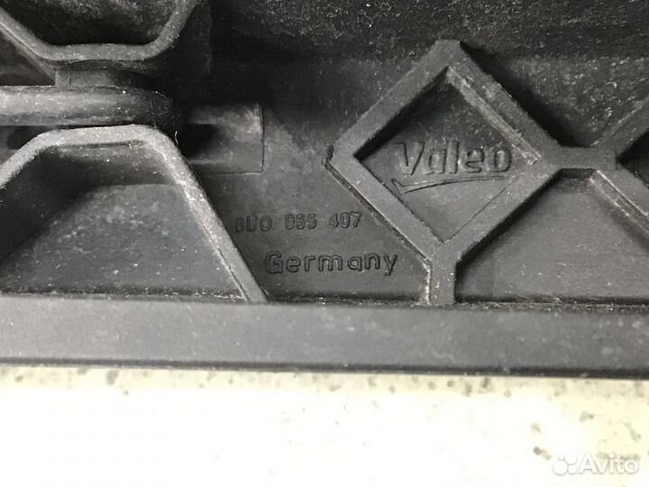 Поводок стеклоочистителя заднего Audi Q3 (F3) 2018