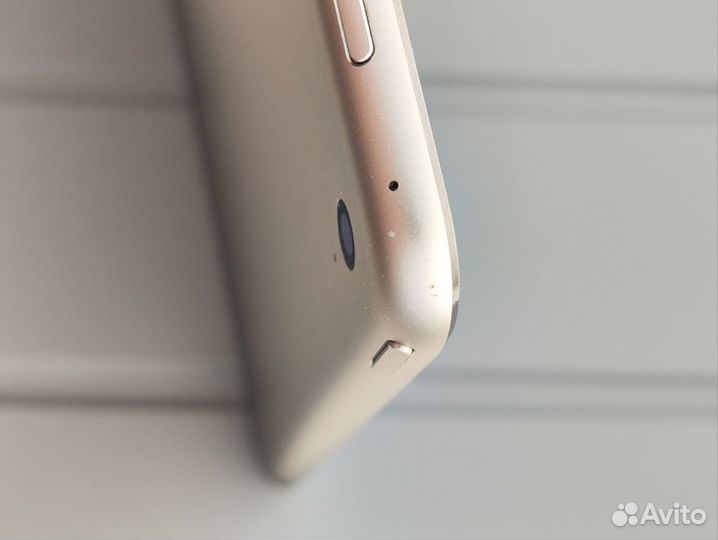 Планшет Apple iPad mini 4 Wi-Fi 128 гб, 7.9