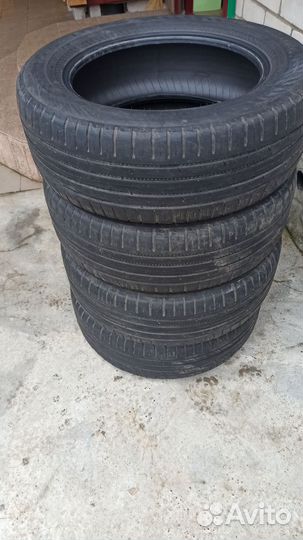 Nokian Tyres Hakka Blue 2 SUV 235/60 R18 107H