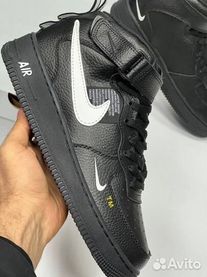 Nike Air Force 1: Черные Кроссовки Мужские с Мехом