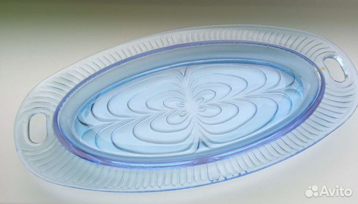 Блюдо и селедочницы