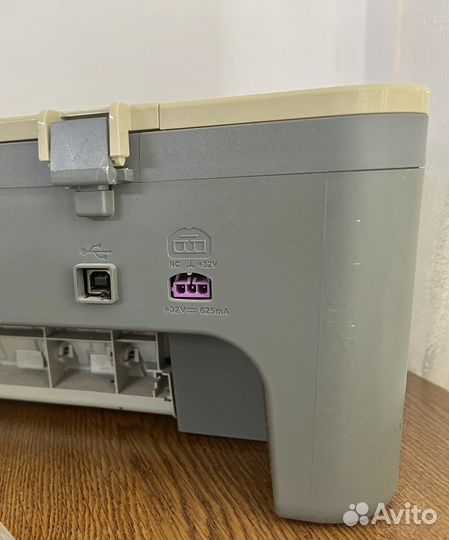 Многофункциональный принтер HP Deskjet F4213