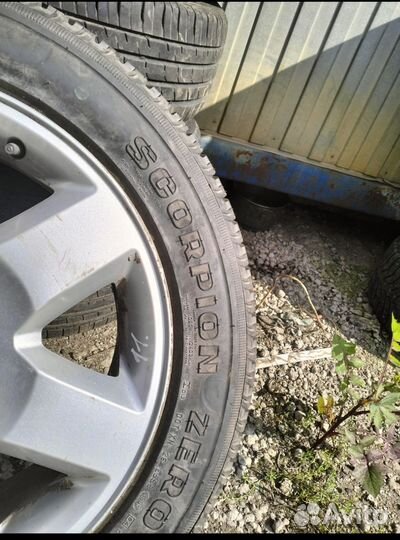 Запаска для ланд Ровер Дискавери 3/4 r19