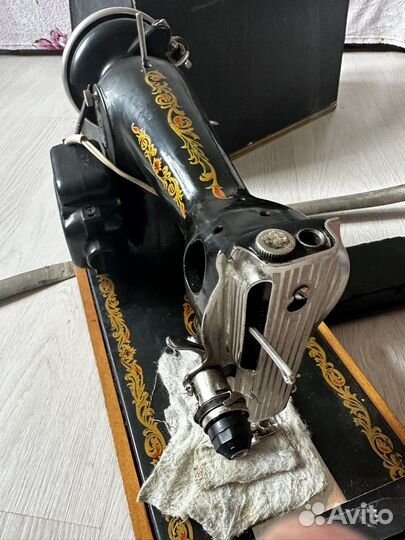 Швейная машинка