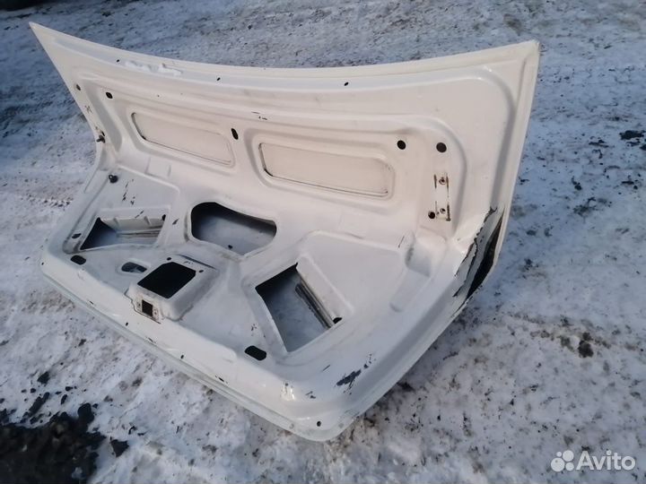 Крышка Багажника renault logan