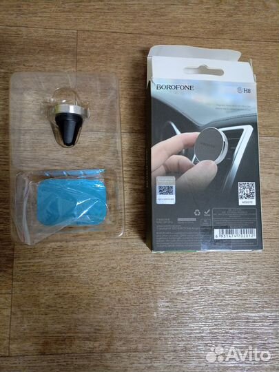 Держатель для телефона в машину