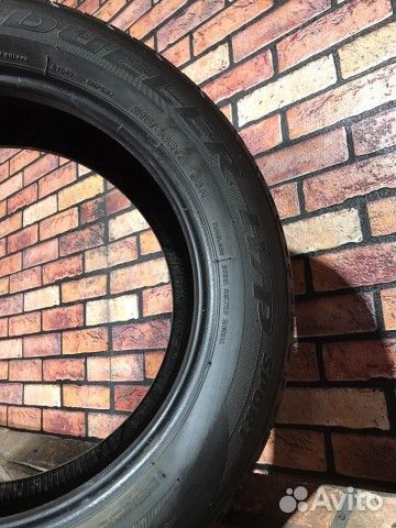 Bridgestone Dueler H/P Sport 215/60 R17