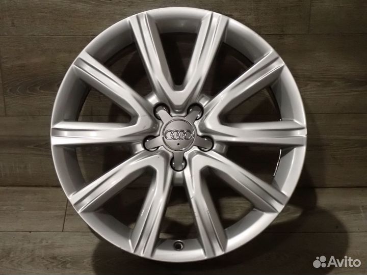 Комплект оригинальных дисков R18 Audi A6